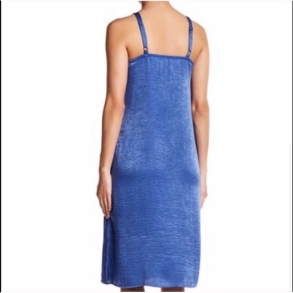 Bobeau Blue Satin Lace Trim Midi Dress - Picture 3 of 4